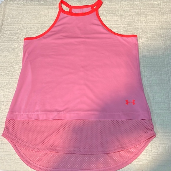Under Armour Tops - Under Armour tank top